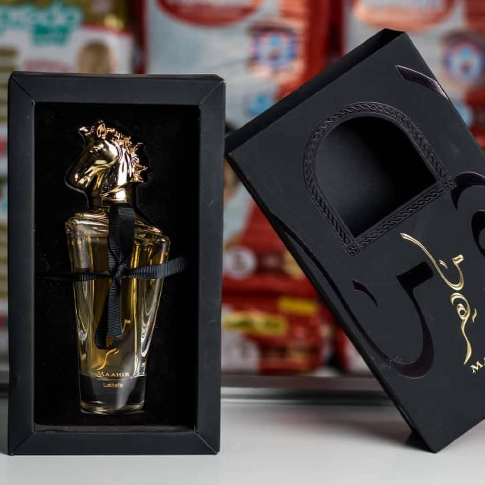 Lattafa Maahir Eau de Parfum – Floral Fruité 100ML